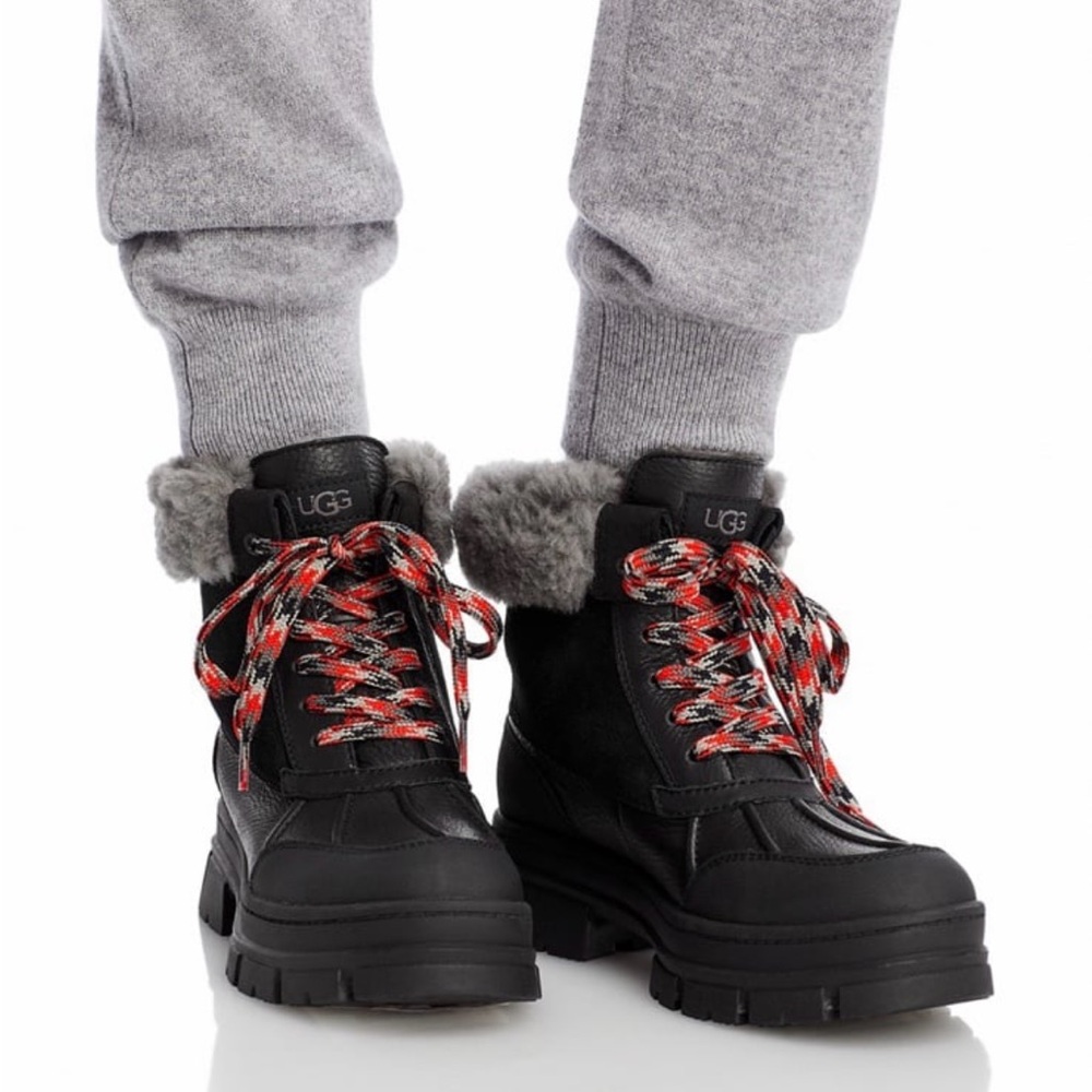 Ugg Ashton Addie Cold Weather boots 9